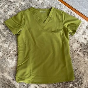 Mandala scrubs - avocado green color, XS 6-pocket slim pants and one pocket top